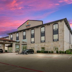 Comfort Suites